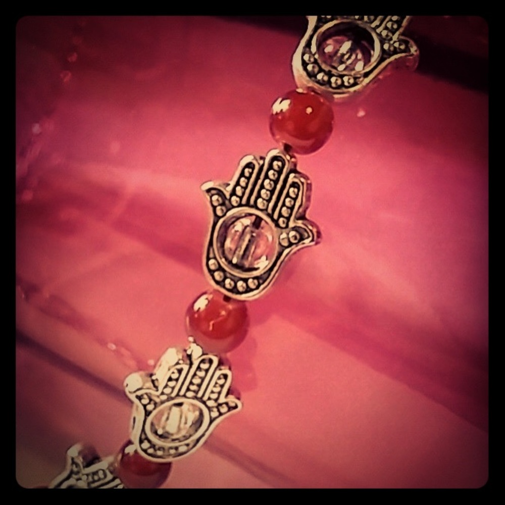 Silver Hamsa hand and glass Beaded Bracelet